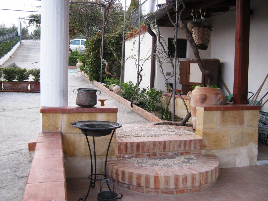 Assoro B&B La Casa Dell'Artista מראה חיצוני תמונה
