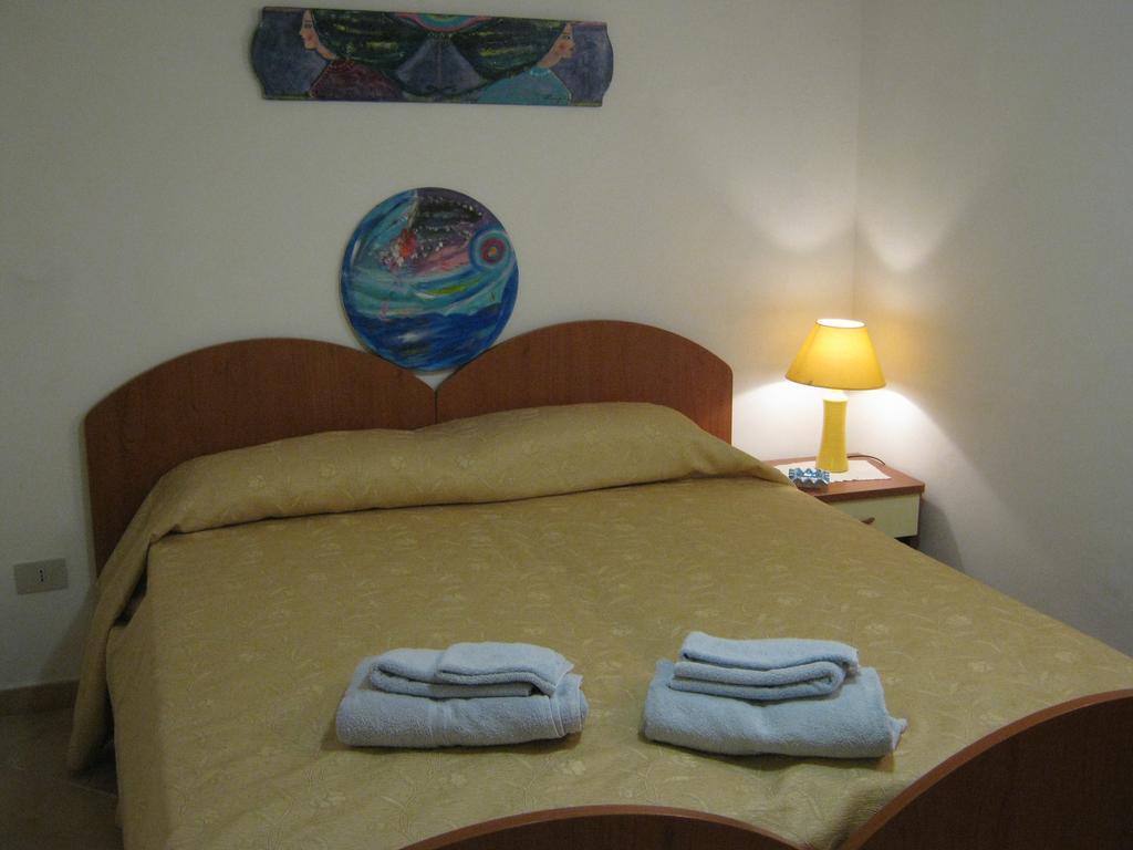Assoro B&B La Casa Dell'Artista מראה חיצוני תמונה